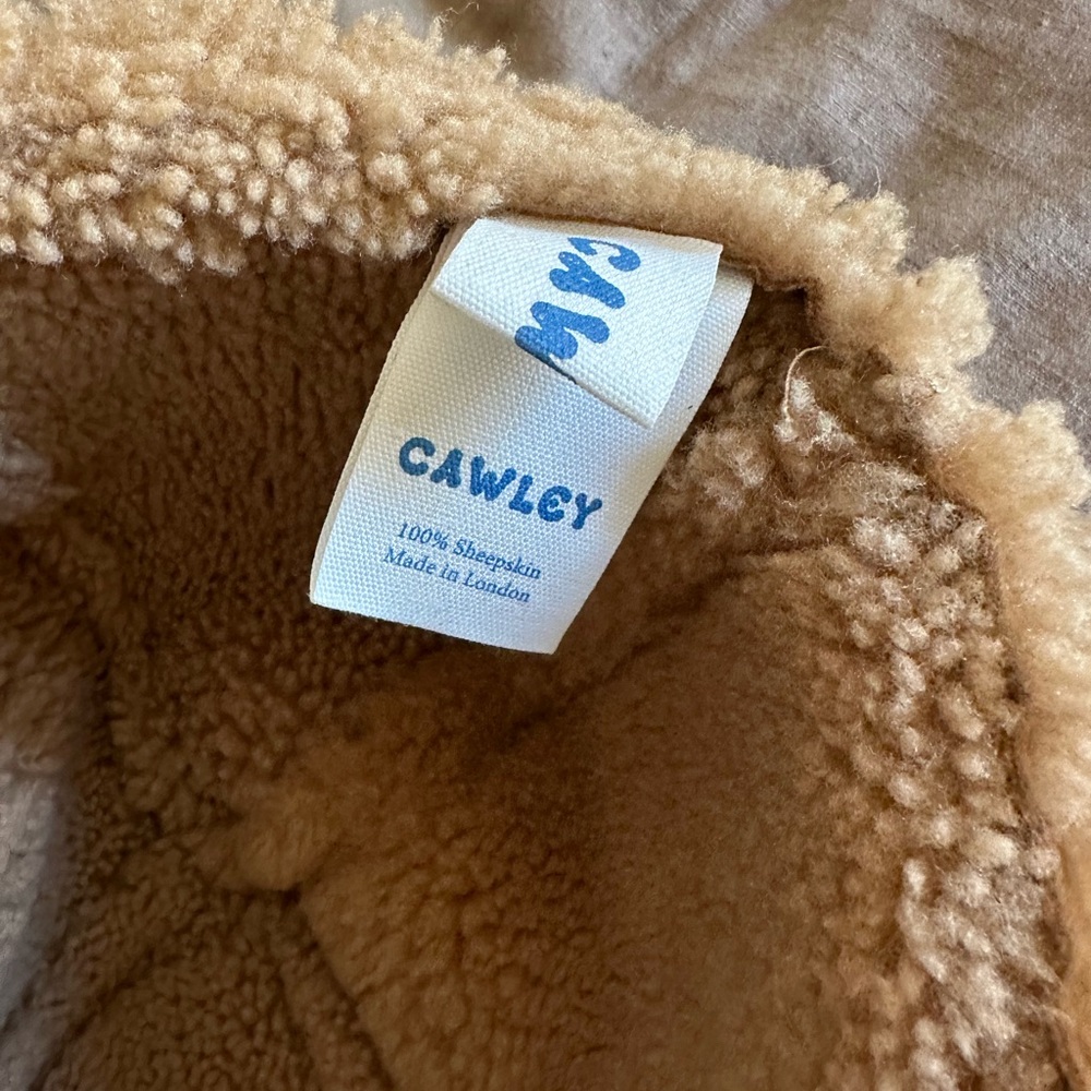 Cawley Studio Sheepskin Hat - Picture 6 of 12